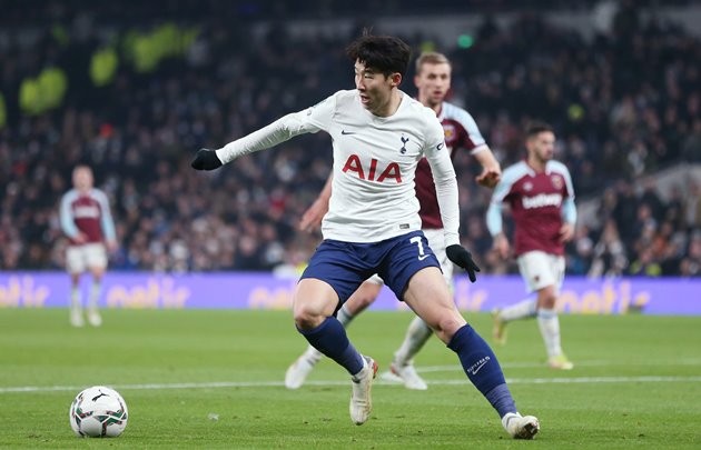 Jose Enrique khen Son như Jota - Bóng Đá