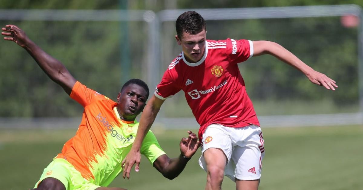 Tài năng trẻ rời Man Utd gia nhập Man City là ai? - Bóng Đá