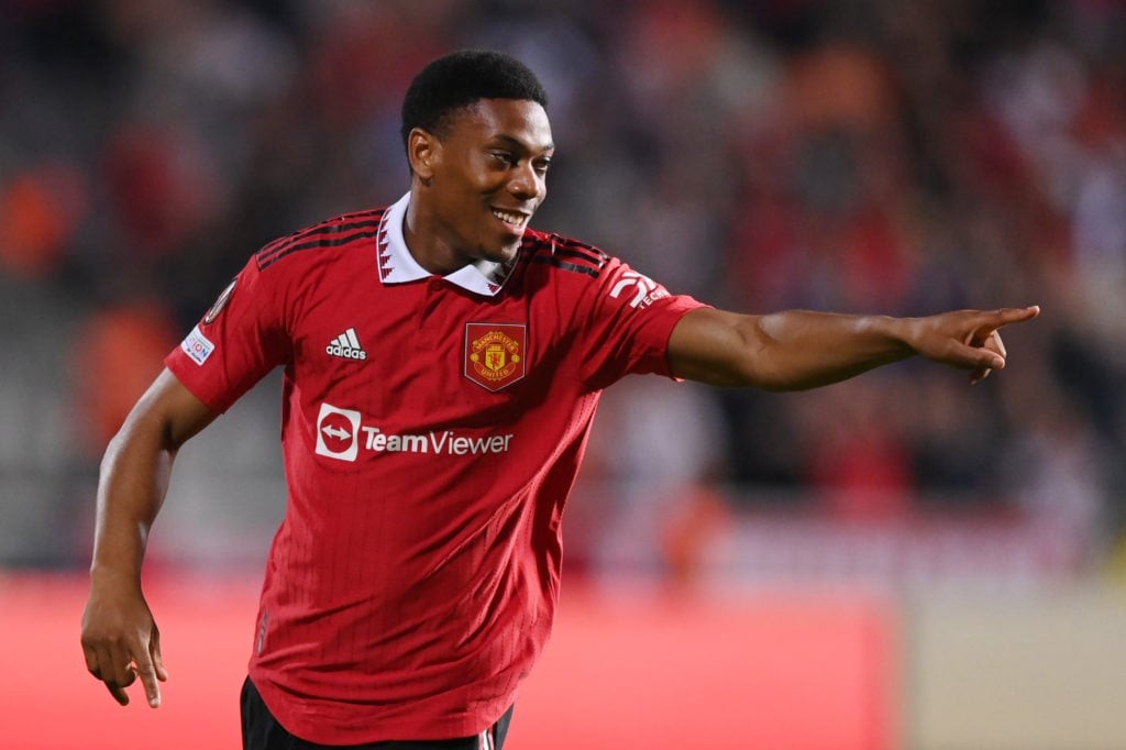 6 cầu thủ sắp chia tay Man Utd tự do - Bóng Đá