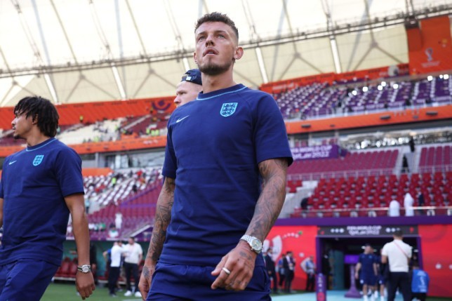 Ben White not included in initial Arsenal squad flying to Dubai for training camp - Bóng Đá