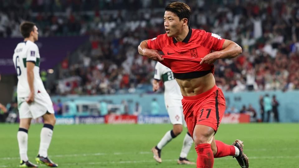 Son Heung-min lại khóc, lần này có khác biệt - Bóng Đá