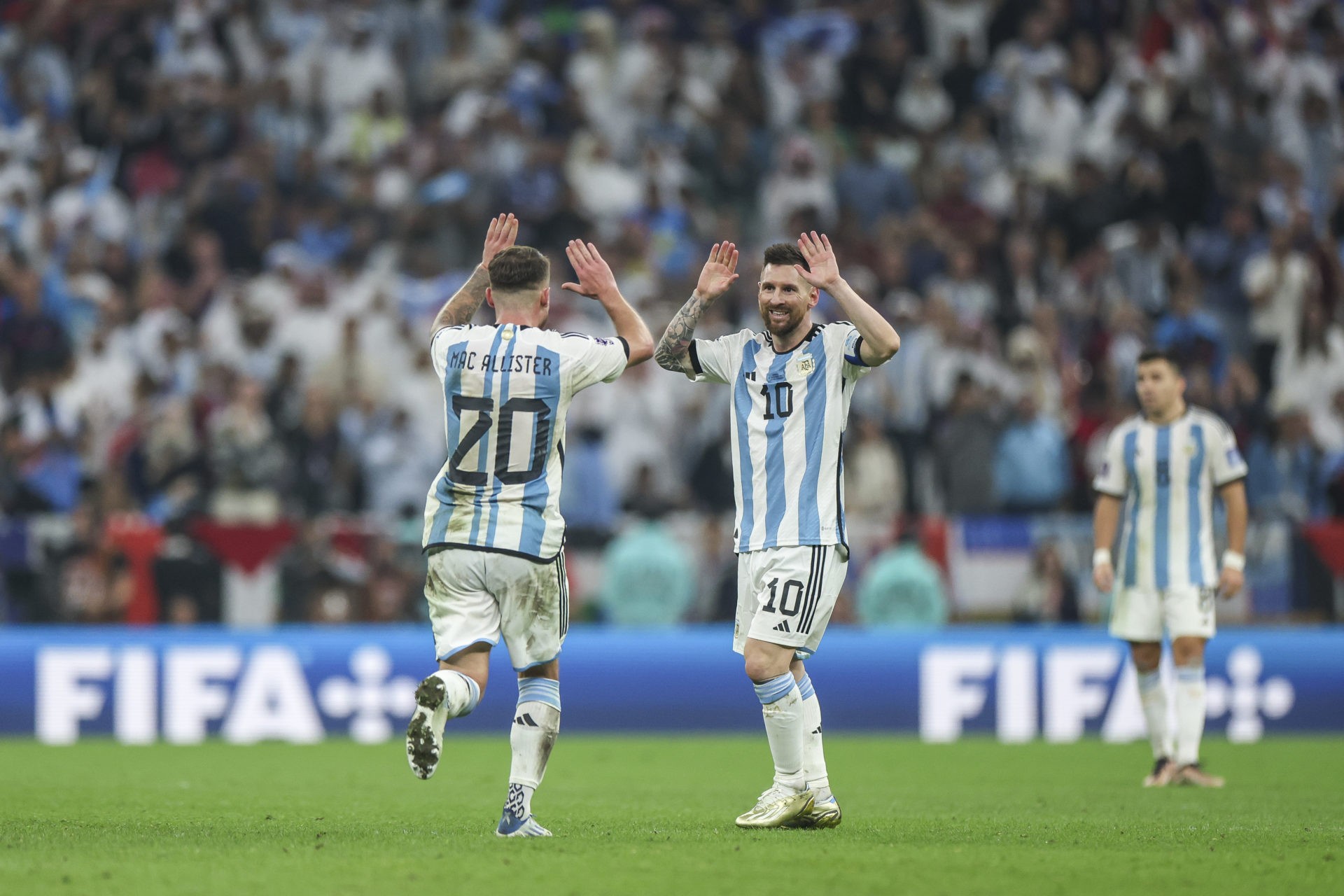 Alexis Mac Allister - Arsenal now seriously interested in signing 'one of the best players at the World Cup' - Bóng Đá