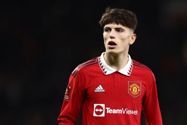 Alejandro Garnacho finally agrees new long-term contract with Manchester United until 2028 - Bóng Đá