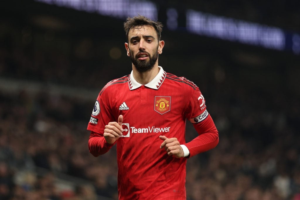 Đấu Aston Villa, Man Utd ra sân với đội hình nào? - Bóng Đá