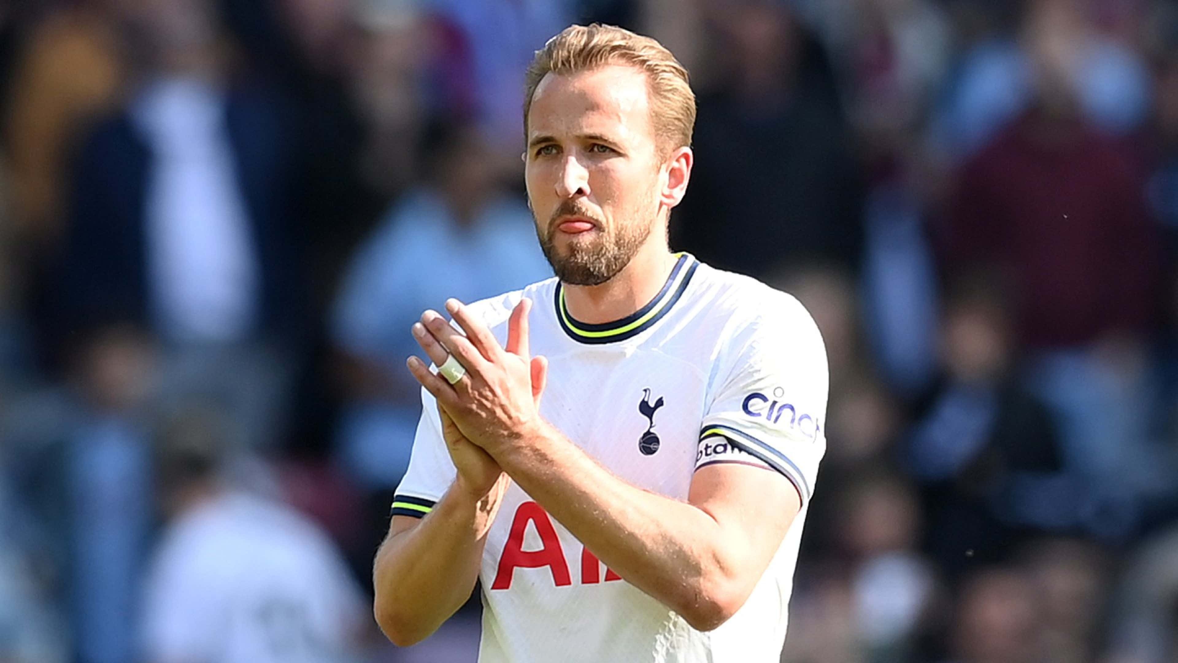 Hụt Harry Kane, đâu là tiền đạo tân binh của Man Utd? - Bóng Đá