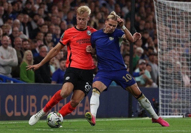 What Chelsea fans did when Mykhailo Mudryk was substituted off in 1-0 win against Brighton - Bóng Đá
