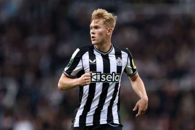 Sao Chelsea được tung hô sau chiến thắng trước Man Utd - Bóng Đá