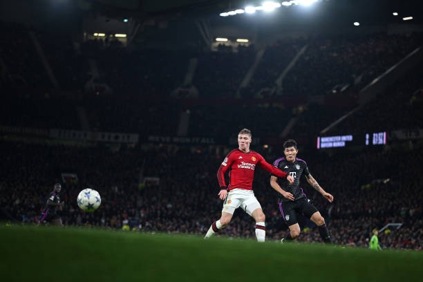  - Bóng Đá