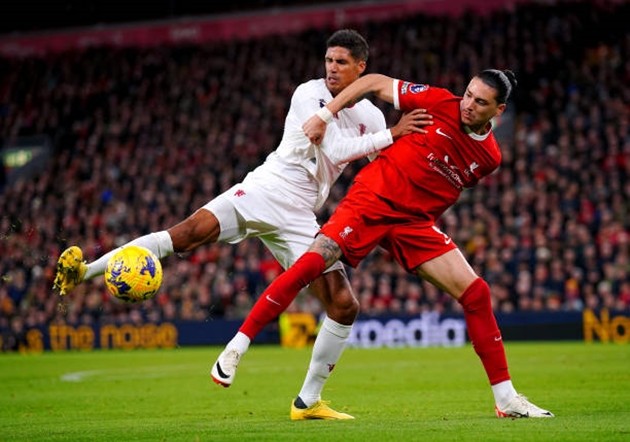 Raphael Varane tiết lộ tham vọng của M.U mùa này - Bóng Đá