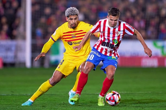 Sao trẻ tỏa sáng, Barcelona thắng dễ Barbastro - Bóng Đá