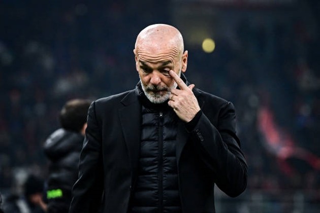 Học trò thay nhau 