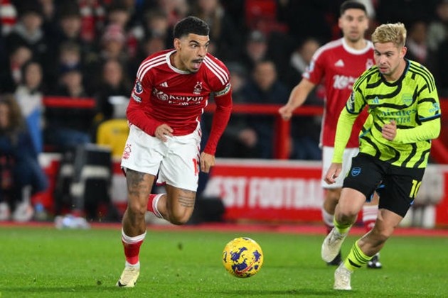 Arsenal tính chi 50 triệu bảng để 