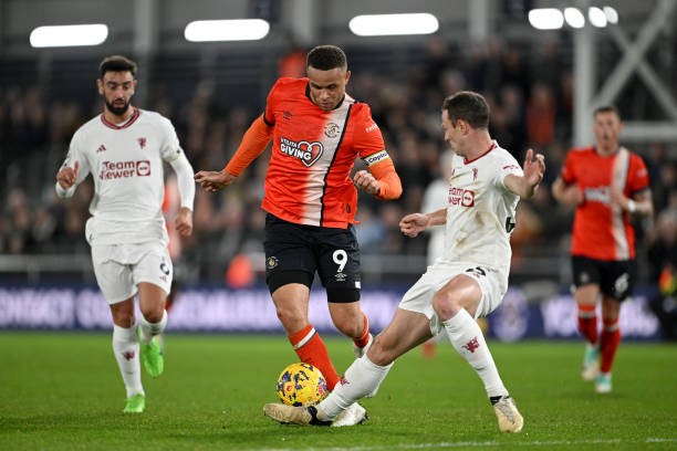 TRỰC TIẾP Luton 1-2 Man Utd: Ăn miếng trả miếng (H2) - Bóng Đá