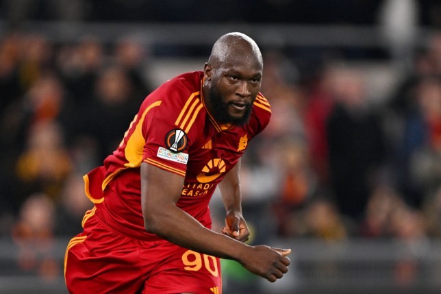 Chelsea loanee Romelu Lukaku drops hint over his future after Roma thrash Brighton - Bóng Đá