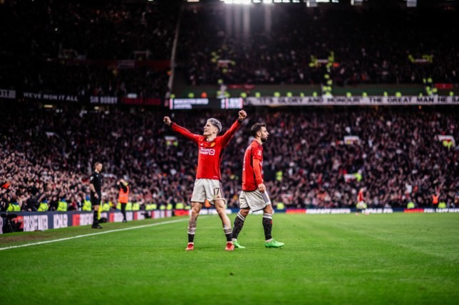 Ian Wright ‘very impressed’ by Alejandro Garnacho and says he is a ‘massive problem’ for Manchester United opponents - Bóng Đá