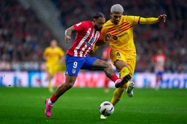 Bayern Munich ra giá cho Ronald Araujo - Bóng Đá