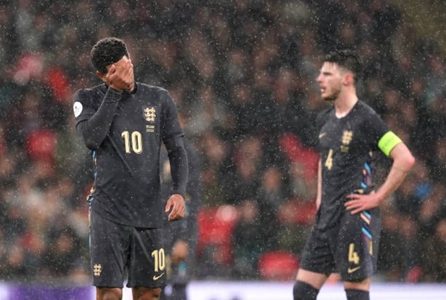 Gareth Southgate phải tránh vết xe đổ của “thế hệ vàng 2006” - Bóng Đá