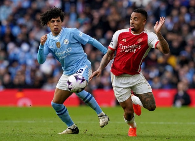 Gabriel Jesus sẵn sàng chơi ở bất cứ vị trí nào vì Arsenal - Bóng Đá