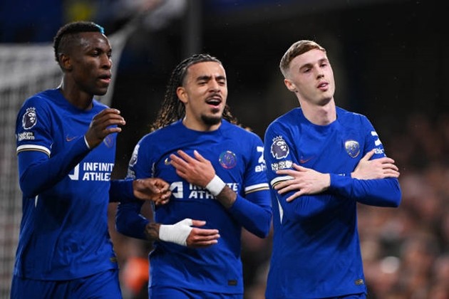 Cole Palmer ngẹn ngào với cú hattrick giải cứu Chelsea - Bóng Đá