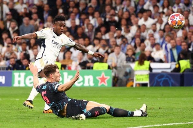 Pep Guardiola nhắn nhủ chủ tịch Real Madrid sau trận hòa  - Bóng Đá