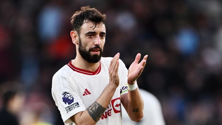 Erik Ten Hag admits Man Utd 'didn't deserve more' at Bournemouth as Andoni Iraola bemoans ref decisions - Bóng Đá