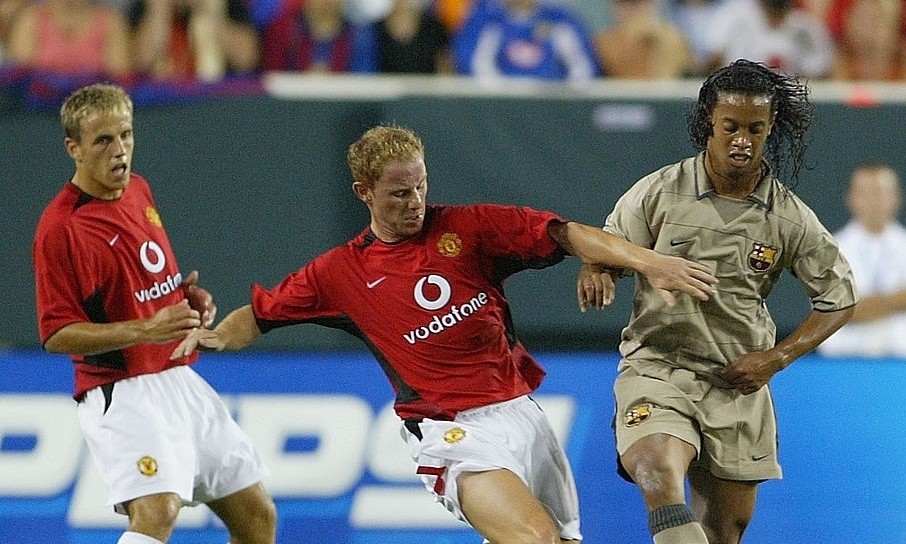 Ronaldinho was 48 hours from Manchester United transfer but snub saw Cristiano Ronaldo join - Bóng Đá