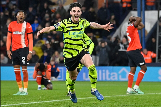 Liên tục kích hoạt Fergie Time, Arsenal ngày càng bản lĩnh - Bóng Đá