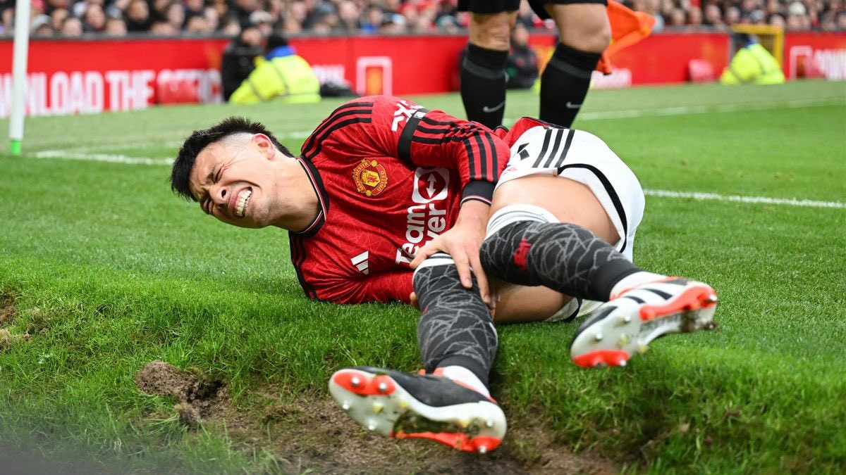 Vận rủi đeo bám Man Utd - Bóng Đá