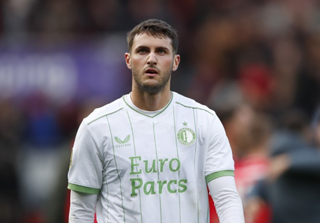 Fulham will need to break transfer record for Santiago Gimenez - Bóng Đá