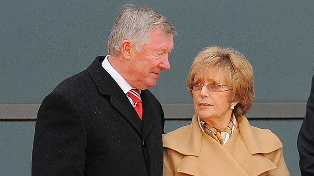 Man Utd's Sir Alex Ferguson puts stunning £3.5m home up for sale after wife's death - Bóng Đá