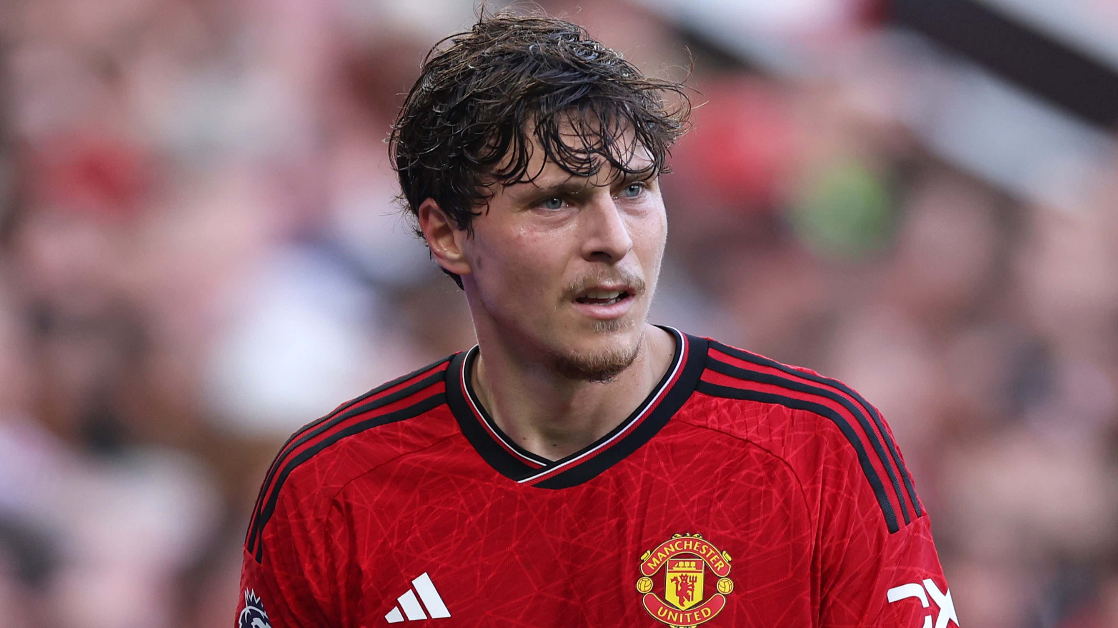 Đấu Everton, Man Utd ra sân với đội hình nào? - Bóng Đá