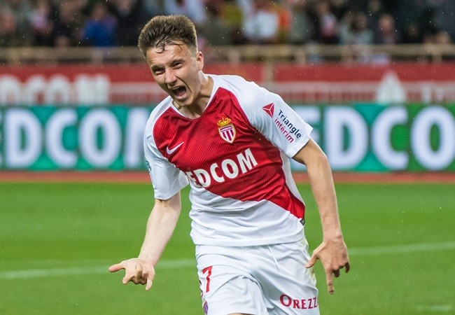 The Gunners should revive interest in Aleksandr Golovin - Bóng Đá