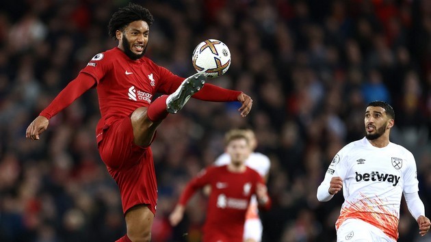 Joe Gomez có thể khiến Trent 