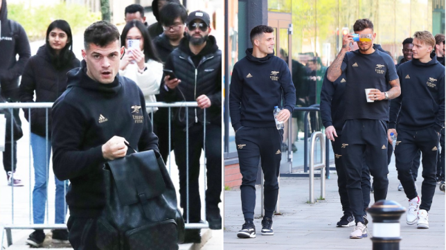 Granit Xhaka pictured with Arsenal squad on pre-match walk around Manchester - Bóng Đá