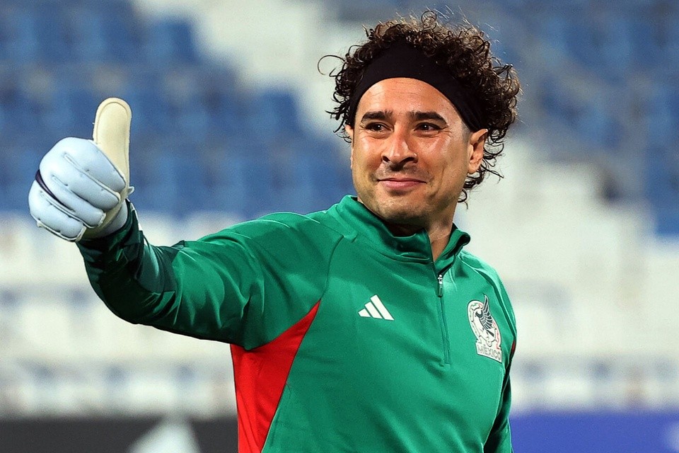 Mỗi khi tới World Cup, Ochoa lại bắt 