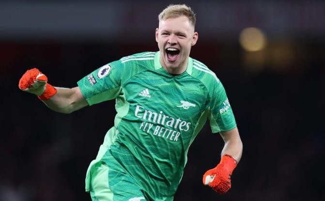 Arsenal ra quyết định với Aaron Ramsdale vào tháng Giêng - Bóng Đá
