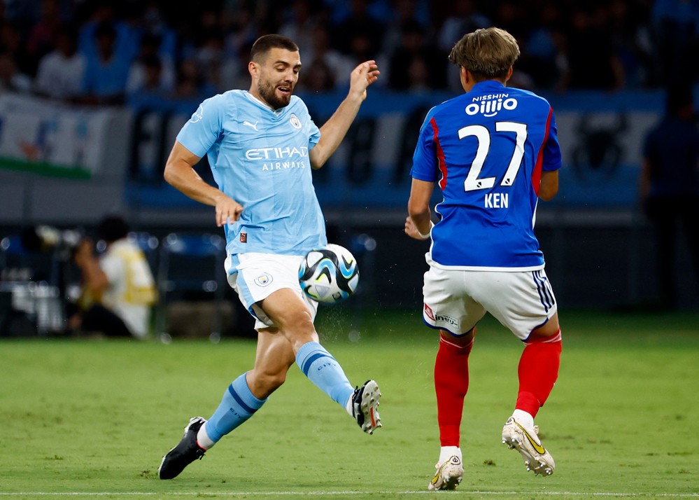 Haaland nổ cú đúp, Man City ngược dòng thắng 5-3 - Bóng Đá