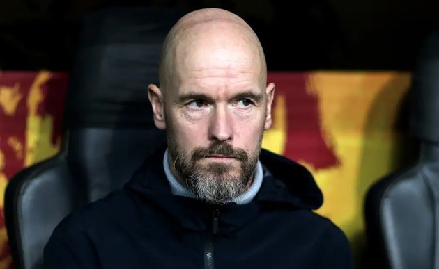 Man Utd match unwanted 60-year-old defensive record as they concede three times in chaotic Champions League draw with Galatasaray - Bóng Đá