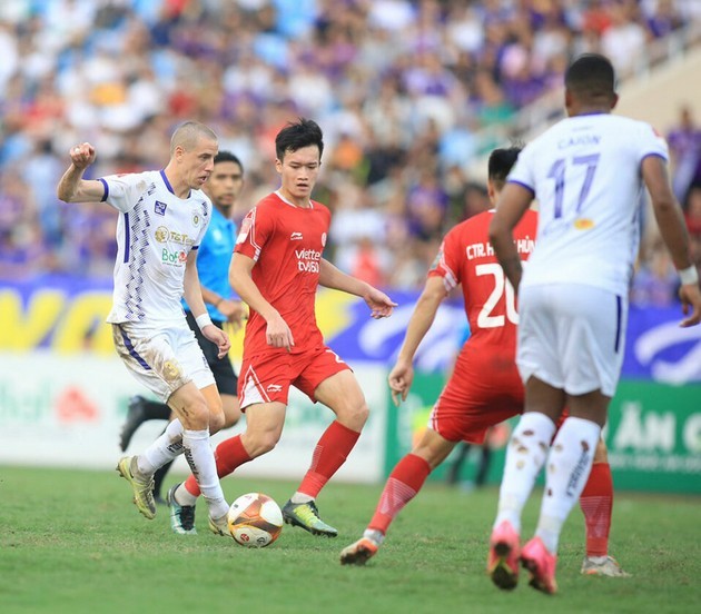 Tuấn Anh có thể rời HAGL; Hoàng Đức tiết lộ chuyện xuất ngoại - Bóng Đá