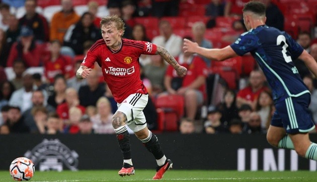 Wonderkid ‘ready’ for Manchester United debut and wants to follow Garnacho - Bóng Đá