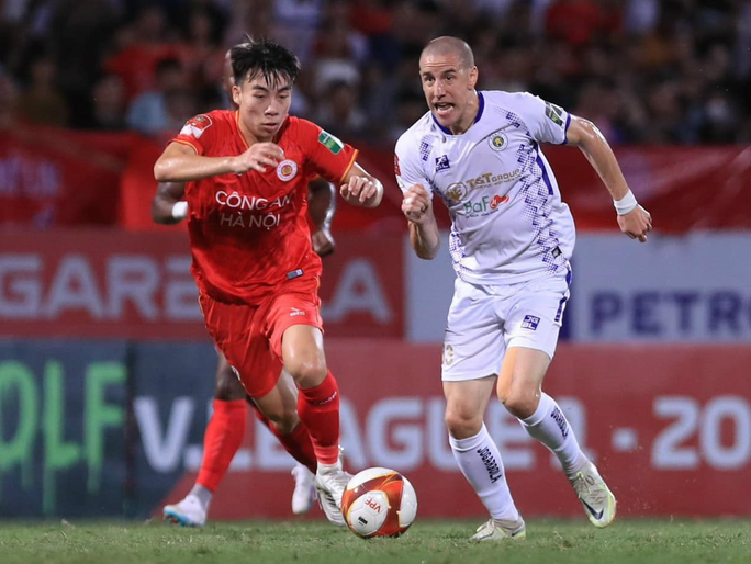 VAR và trọng tài ngoại sẽ hiện diện ở chặng nước rút V-League 2023 - Bóng Đá