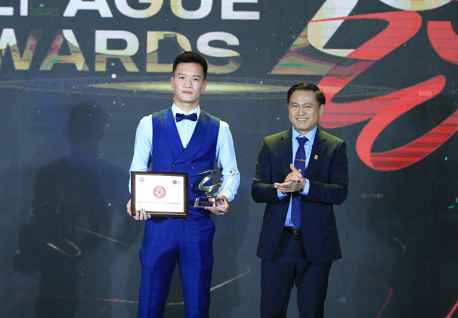 Hoàng Đức xuất sắc nhất V-League 2023 - Bóng Đá