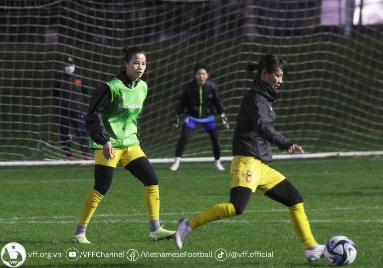 Hoàng Thị Loan háo hức đọ sức với tuyển nữ Tây Ban Nha - Bóng Đá