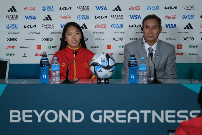 Huỳnh Như trước trận gặp Bồ Đào Nha: 