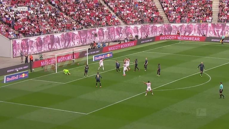 Thua sốc, Bayer Leverkusen lần đầu gục ngã mùa này - Bóng Đá