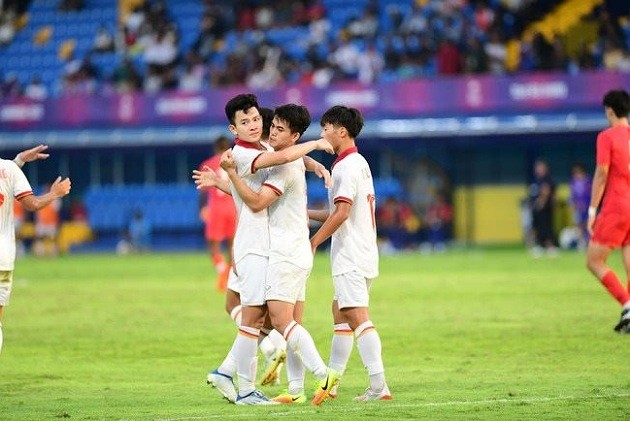 3 phương án tấn công giúp U22 Việt Nam hạ gục Malaysia - Bóng Đá