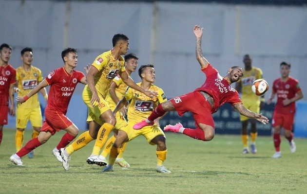 CAHN vùi dập Thanh Hóa; Đà Nẵng và Bình Dương làm khó nhau - Bóng Đá