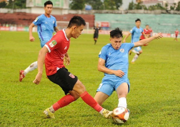 Phung phí cơ hội, Long An mất điểm trước PVF-CAHN - Bóng Đá