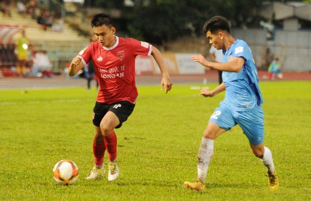 Phung phí cơ hội, Long An mất điểm trước PVF-CAHN - Bóng Đá