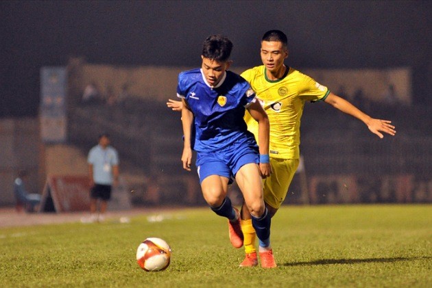 Khi CLB V-League làm suy yếu mình để tăng cường sức mạnh cho đối thủ - Bóng Đá